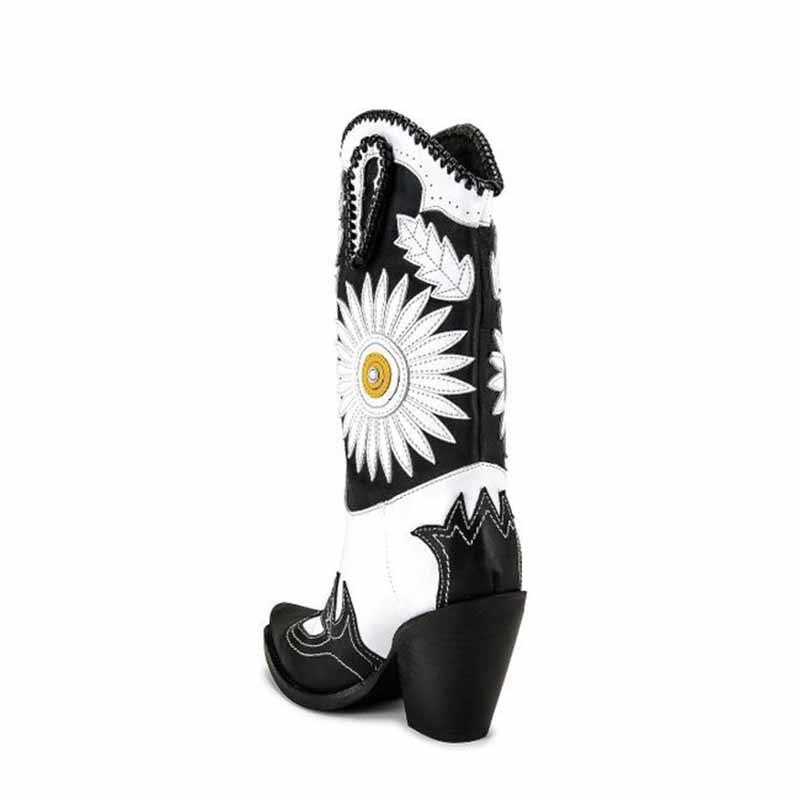 Women's Embroidered Cowboy Boots - Stylish Floral Design