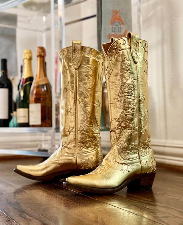 Gold star pattern knee high cowgirl boots with intricate stitching, perfect for stylish Western looks