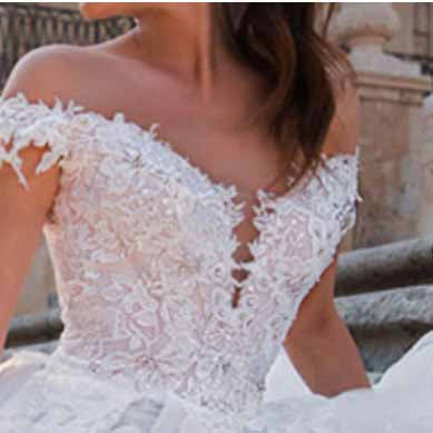 Women's Elegant Beach Wedding Dresses Long Lace Wedding Bridal Gowns