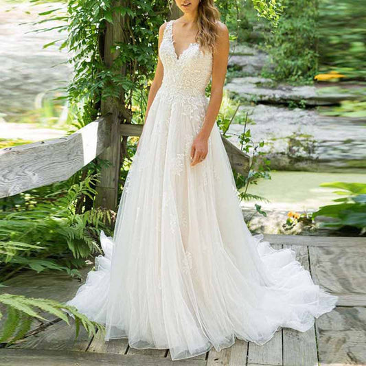 Applique V Neck Bridal Gown Sleeveless Wedding Dress