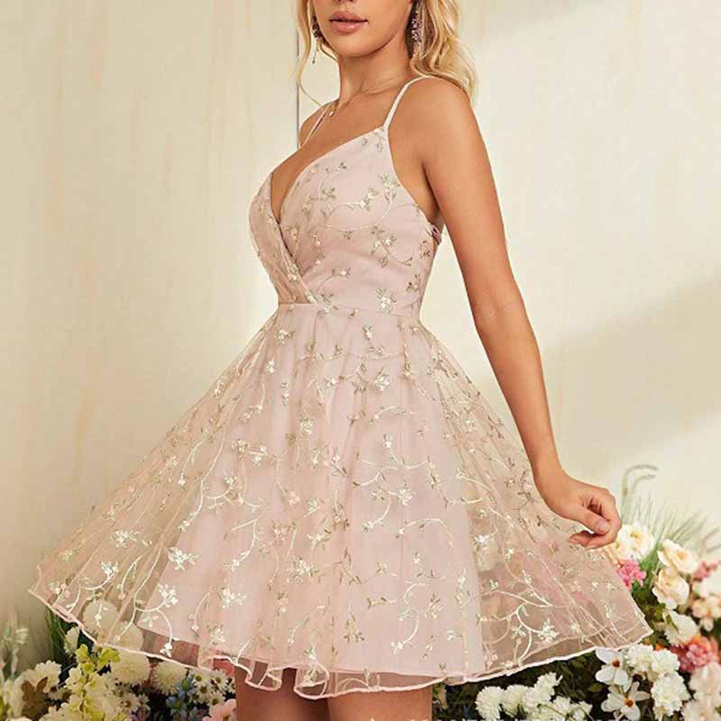 Spaghetti Strap Short Homecoming Dress – Trendy Homecoming Outfit for Teen & College