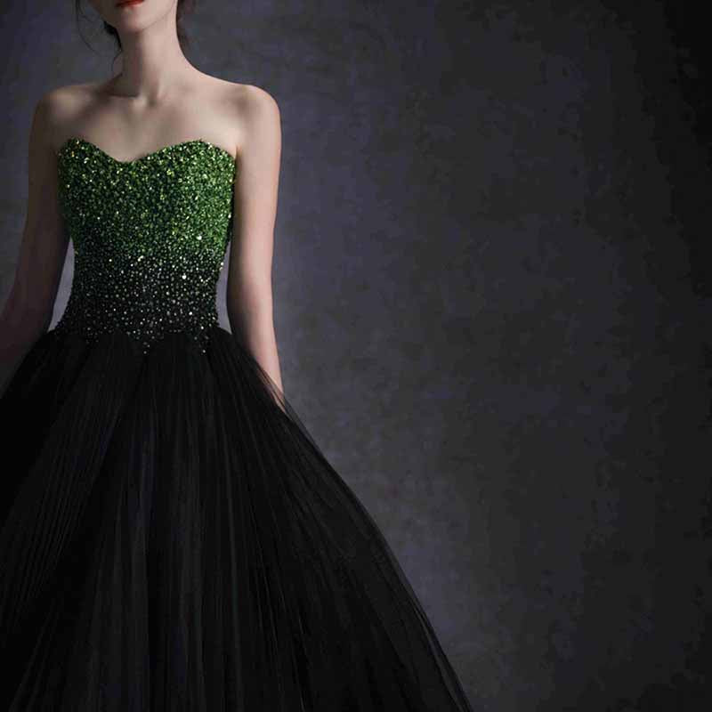 Emerald Green Beading Strapless Ball Gown Tulle Formal Prom Dresses