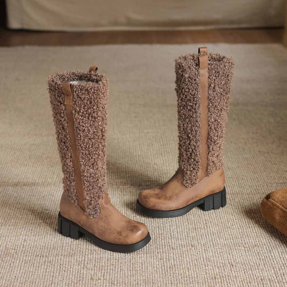 Stylish women's fur detail calf boots with a cozy design for winter fashion