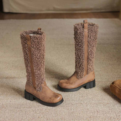 Stylish women's fur detail calf boots with a cozy design for winter fashion
