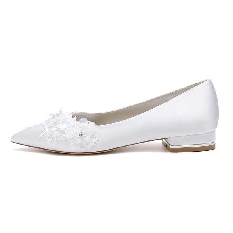 Flat Wedding Shoes Pointed Toe Flower Appliqued Bridal Shoes