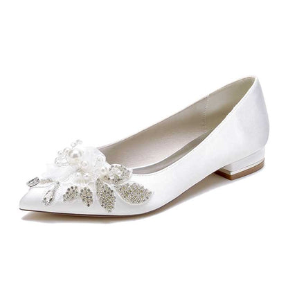 Flat Wedding Shoes Pointed Toe Flower Crystal Appliqued Bridal Shoes