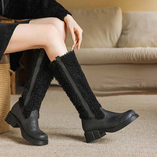 Stylish women's fur detail calf boots with a comfortable sole and trendy design
