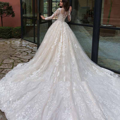 Long Sleeve Wedding Dresses Sweep Train Lace Applique A Line Bridal Gown