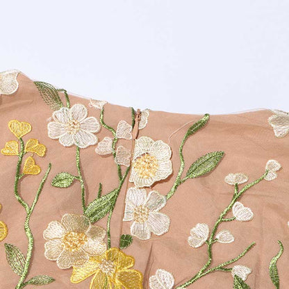 3D Flower Midi Dress Puff Sleeve Embroidered Midi Length Dress