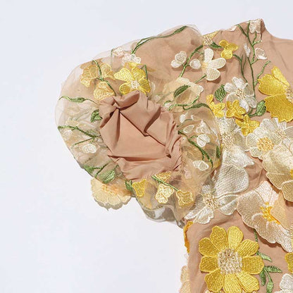 3D Flower Midi Dress Puff Sleeve Embroidered Midi Length Dress