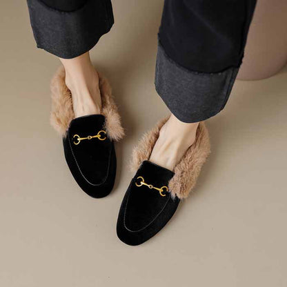 Ladies flat heeled winter shoes lined with rabbit fur slippers
