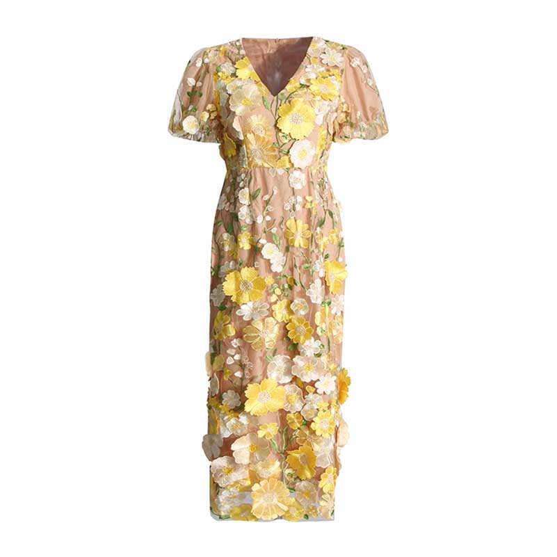 3D Flower Midi Dress Puff Sleeve Embroidered Midi Length Dress SD Dresscode & Fashiontrends 3D Flower Midi Dress Puff Sleeve Embroidered Midi Length Dress SD Dresscode & Fashiontrends