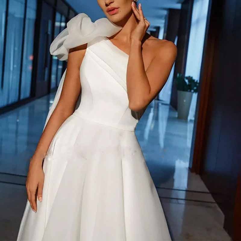 One Shoulder Bow Organza Bridal Gown Wedding Dress With Small Tail