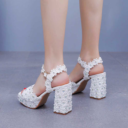 Platform Wedding Shoes Flower Appliqued Block Heeled Bridal Shoes Event Sandals