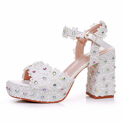 Platform Wedding Shoes Flower Appliqued Block Heeled Bridal Shoes Event Sandals