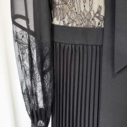 Women's Collared Lace Pleated Long Dress in Black