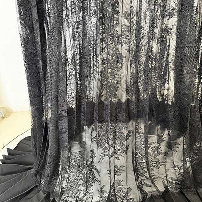 Women's Collared Lace Pleated Long Dress in Black