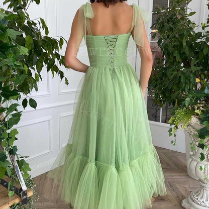 Lace-Up Spaghetti Straps Homecoming Dresses Tea Length Tulle Prom Dress with Pockets