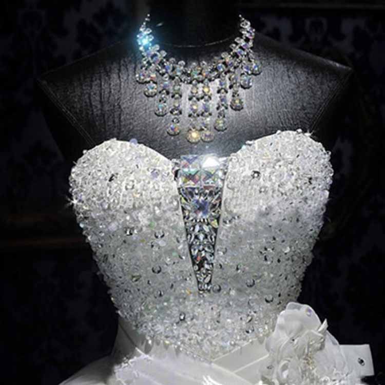 Sweetheart Bridal Ball Gown Lace-Up Crystal Embellished Wedding Dress