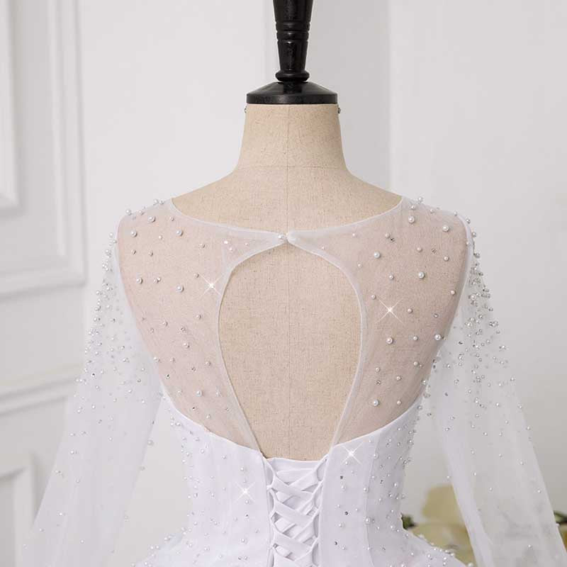 Sweetheart Wedding Dresses for Bride Backless Tulle Beaded Bridal Gowns Fall / Winter Wedding