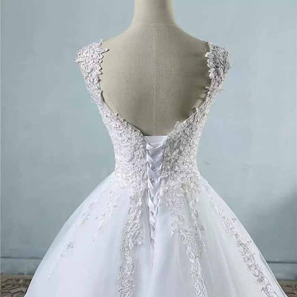 Vintage Custom Sleeveless Tulle Wedding Dresses With Appliques