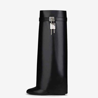 Women‘s Lock Detailed Leather Knee-High Boots
