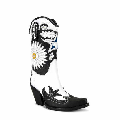 Women's Embroidered Cowboy Boots - Stylish Floral Design