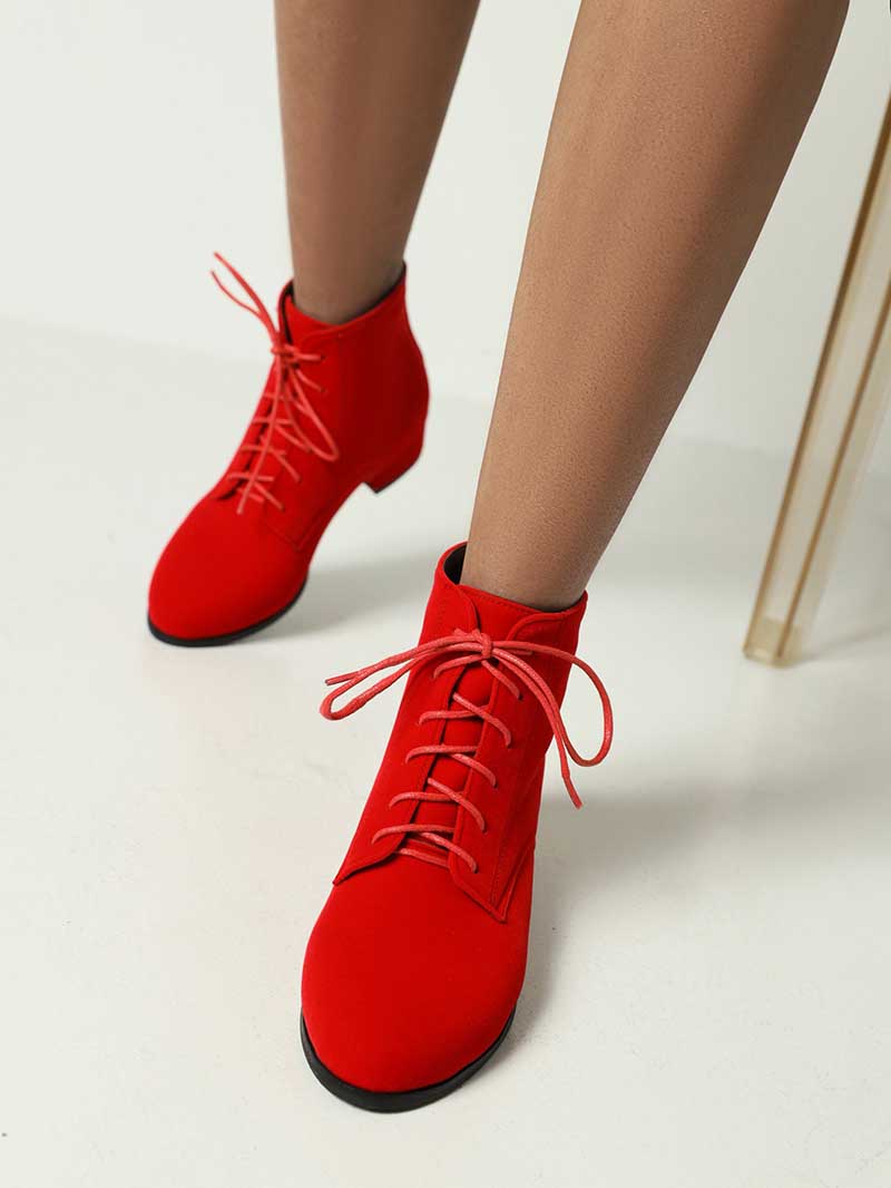 Women's Lace-Up Boots Low Heeled Ankle Bootie