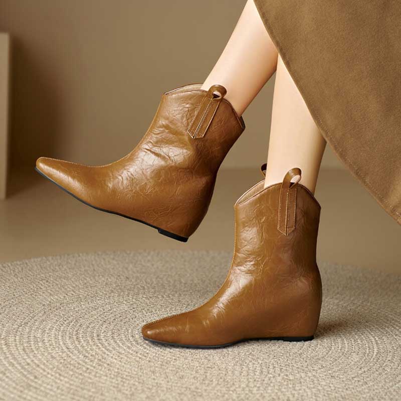 Pointed Wedge Heeled Plus Size Ankle Boots