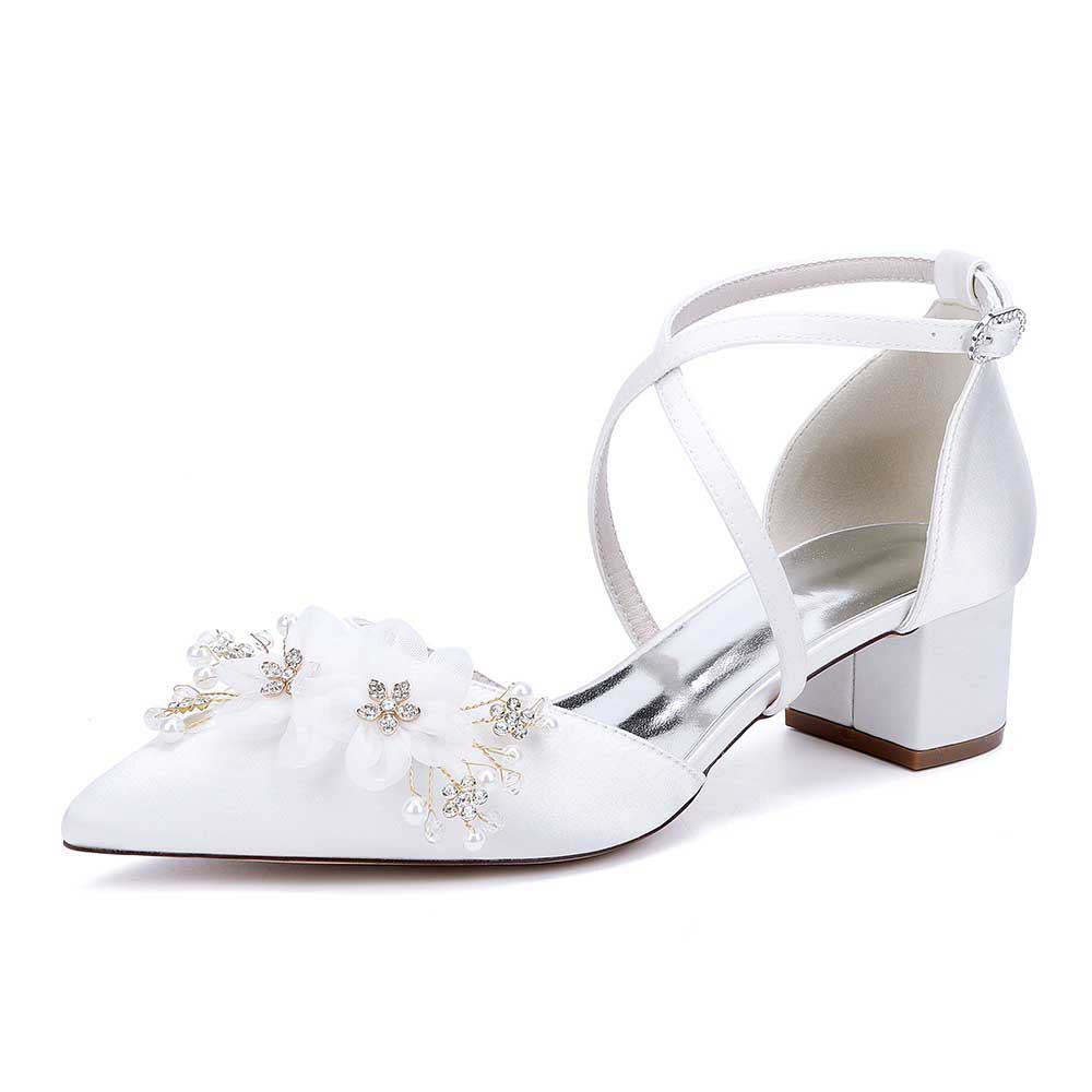 Elegant white heels from sd-hk, featuring flower detail, perfect bridesmaid shoes with flower detail