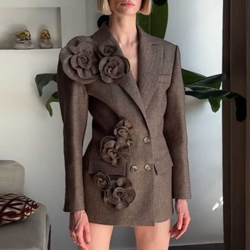 Retro 3D Rosette Embellished Lapel Collar Long Sleeve Blazer