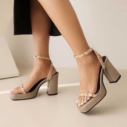 Women's Chunky Heel Sandals Square Toe Riveted Platform Heels