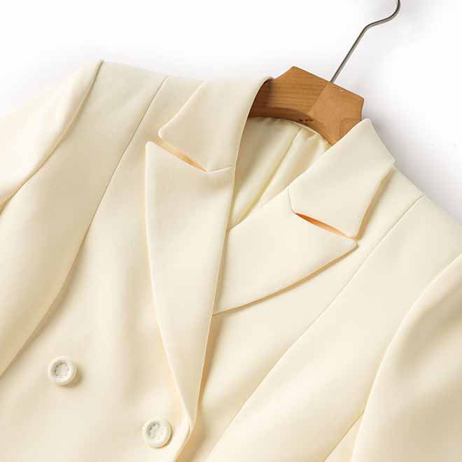 Women's Ivory Coat Double Breasted Buttons Luxurious Y-shaped Lapel Blazer Jacket