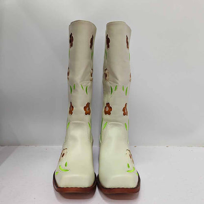Floral embroidered boots in cream with vibrant flower designs perfect for stylish outfits