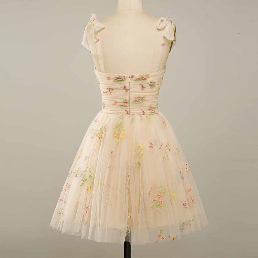 Sweetheart Short Homecoming Dress with Embroidery Floral Party Dress