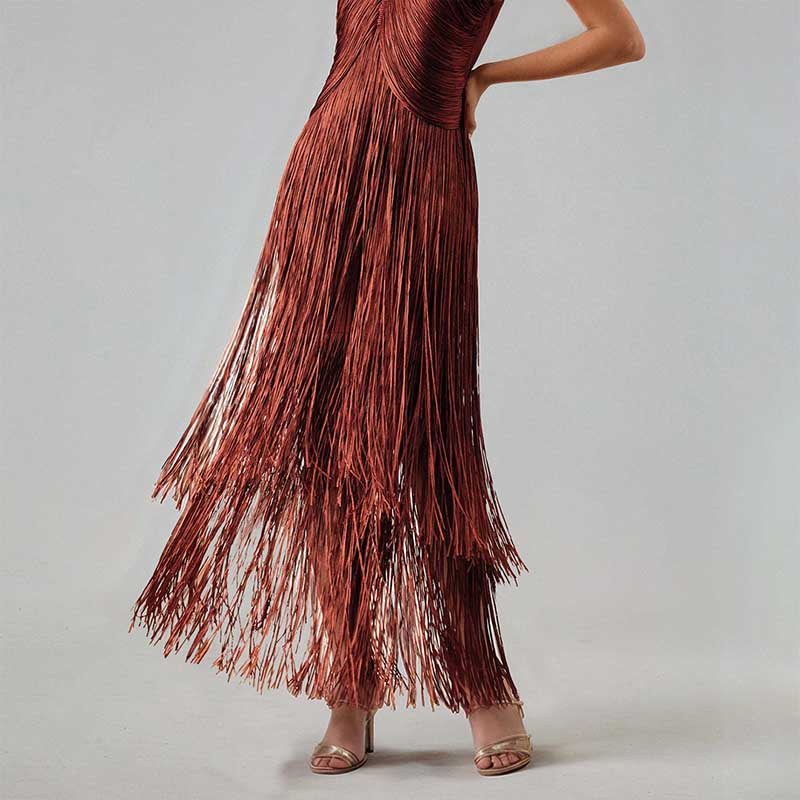 Glam party gown with tassel in rust color featuring a fringed design for an elegant look