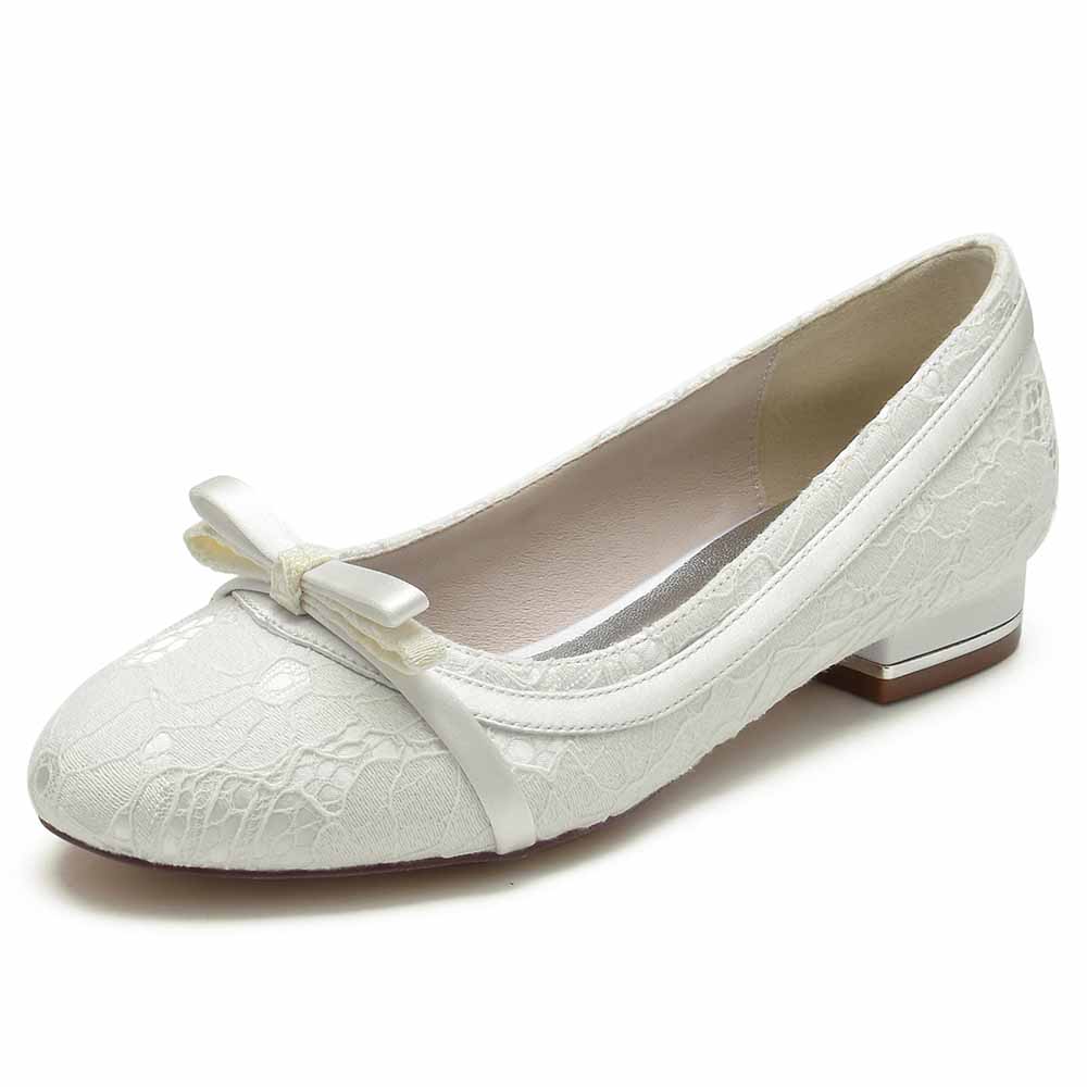 Elegant lace bridal flats with bow featuring intricate lace detailing for a perfect wedding look