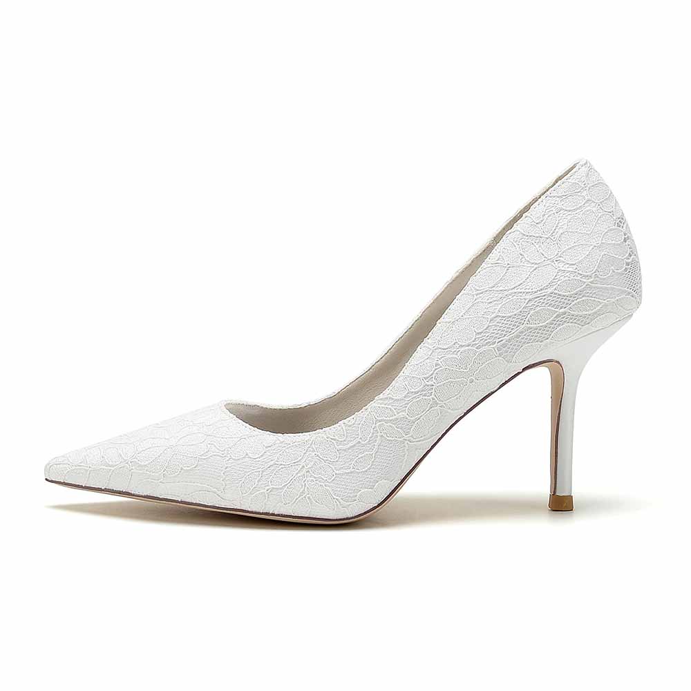 Elegant lace wedding heels for bride in white with a pointed toe and high stiletto heel