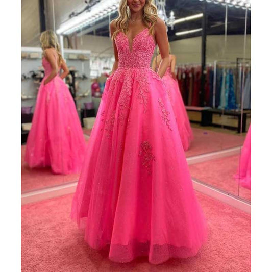 Spaghetti Strap Tulle Prom Dresses Long Ball Gown V-neck Lace Appliques Evening Dress