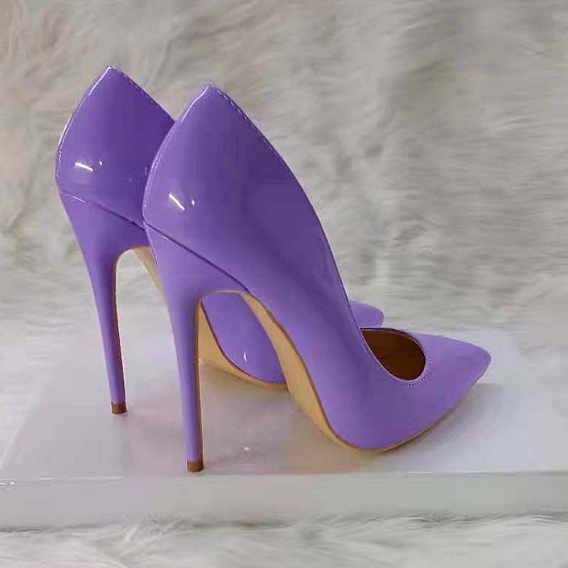 Elegant lavender high heels for women with a sleek pointed toe design and high stiletto heels