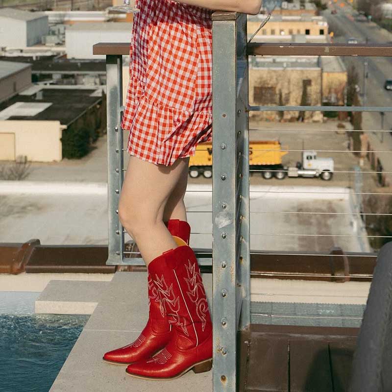 Women's Chunky Cowgirl Boots in Red