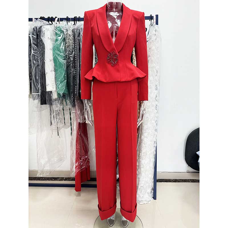 Women's Elegant Red Peplum Blazer Suit Set - Shawl Collar, Floral Brooch Detail Pantsuit