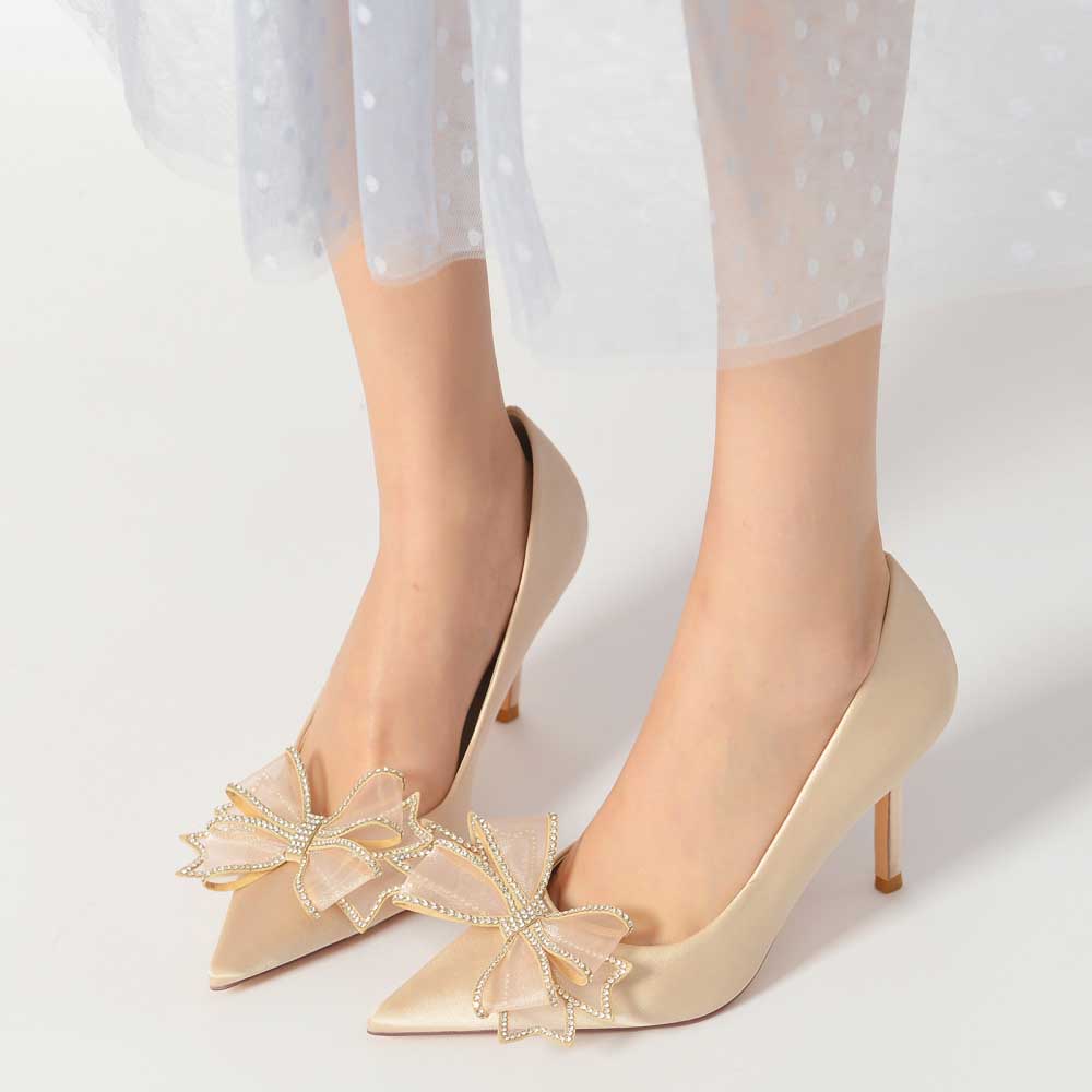 Elegant satin prom heels for women in beige with decorative bow for special occasions