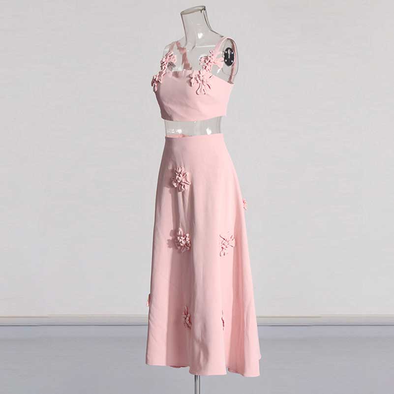 2-Piece Rose Bra-Top and Flare Skirt Set Pleated Skirt Suit