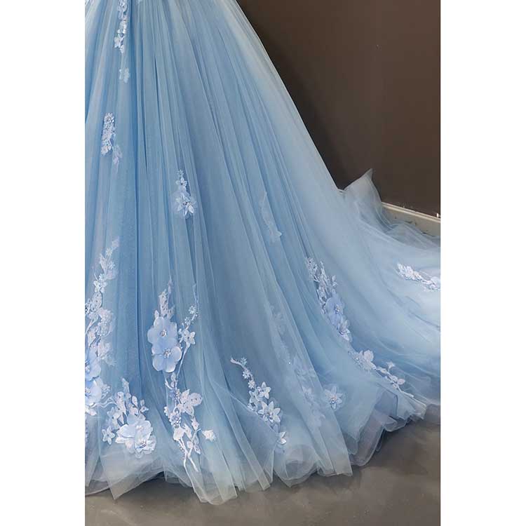 Princess off Shoulder Quinceanera Dresses Puffy Tulle Sweet 16 Dress with Train