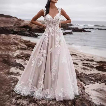 A-Line Square-Neck Wedding Dress With Sweep Train Lace Appliqued Bridal Dress