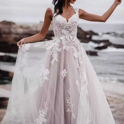 A-Line Square-Neck Wedding Dress With Sweep Train Lace Appliqued Bridal Dress