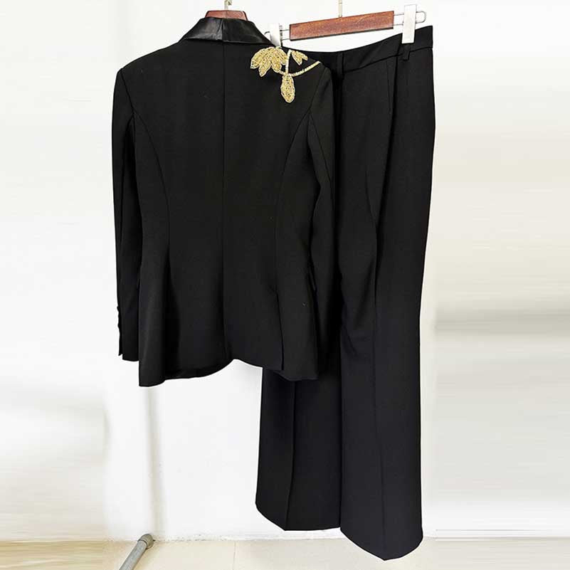 Women Satin Collar Event Pantsuit Bell-bottom Trousers Suit with Beaded