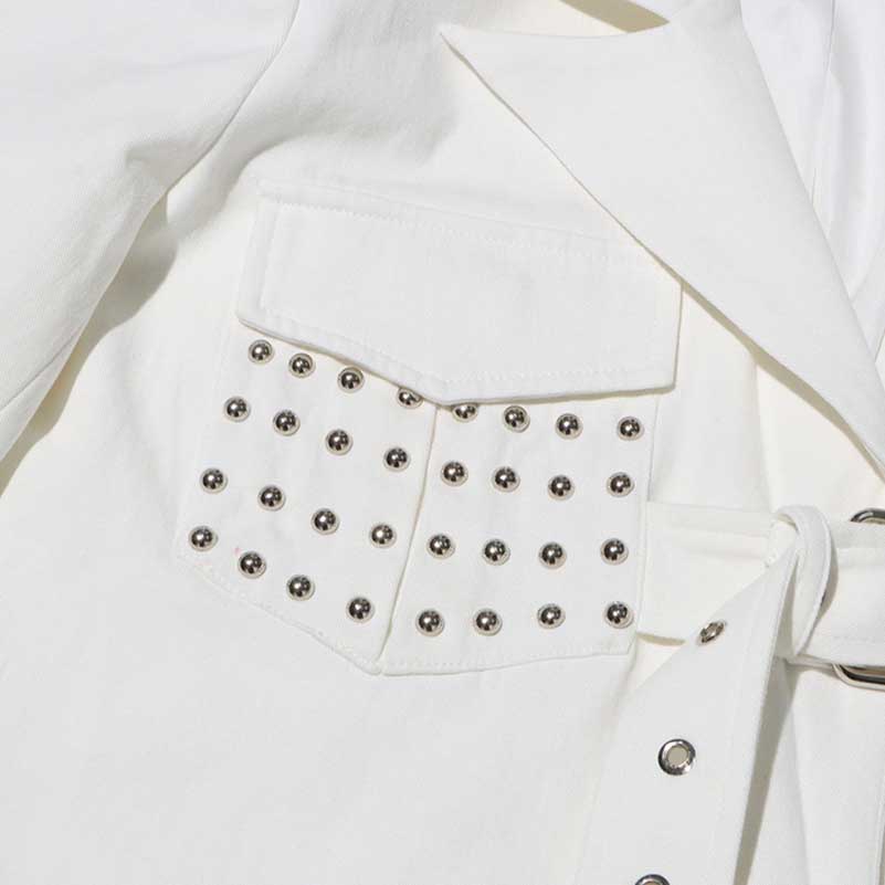 Women's Spliced Button Belt Blazer in White