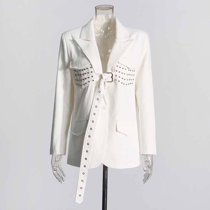 Women's Spliced Button Belt Blazer in White